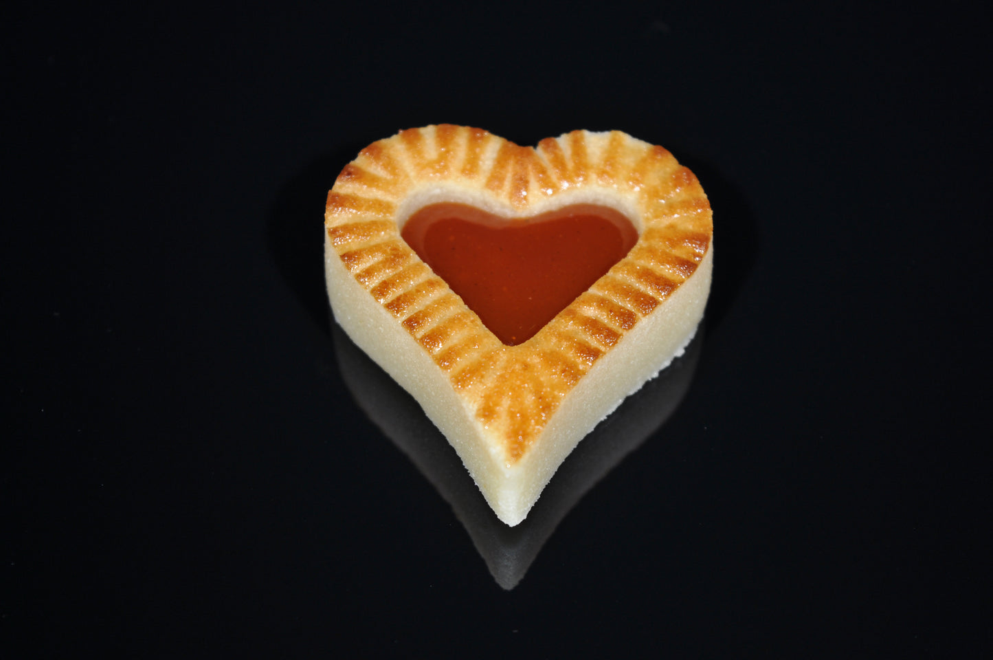 Königsberger Marzipan - Herz 20 g Hagebutten-Konfitüre
